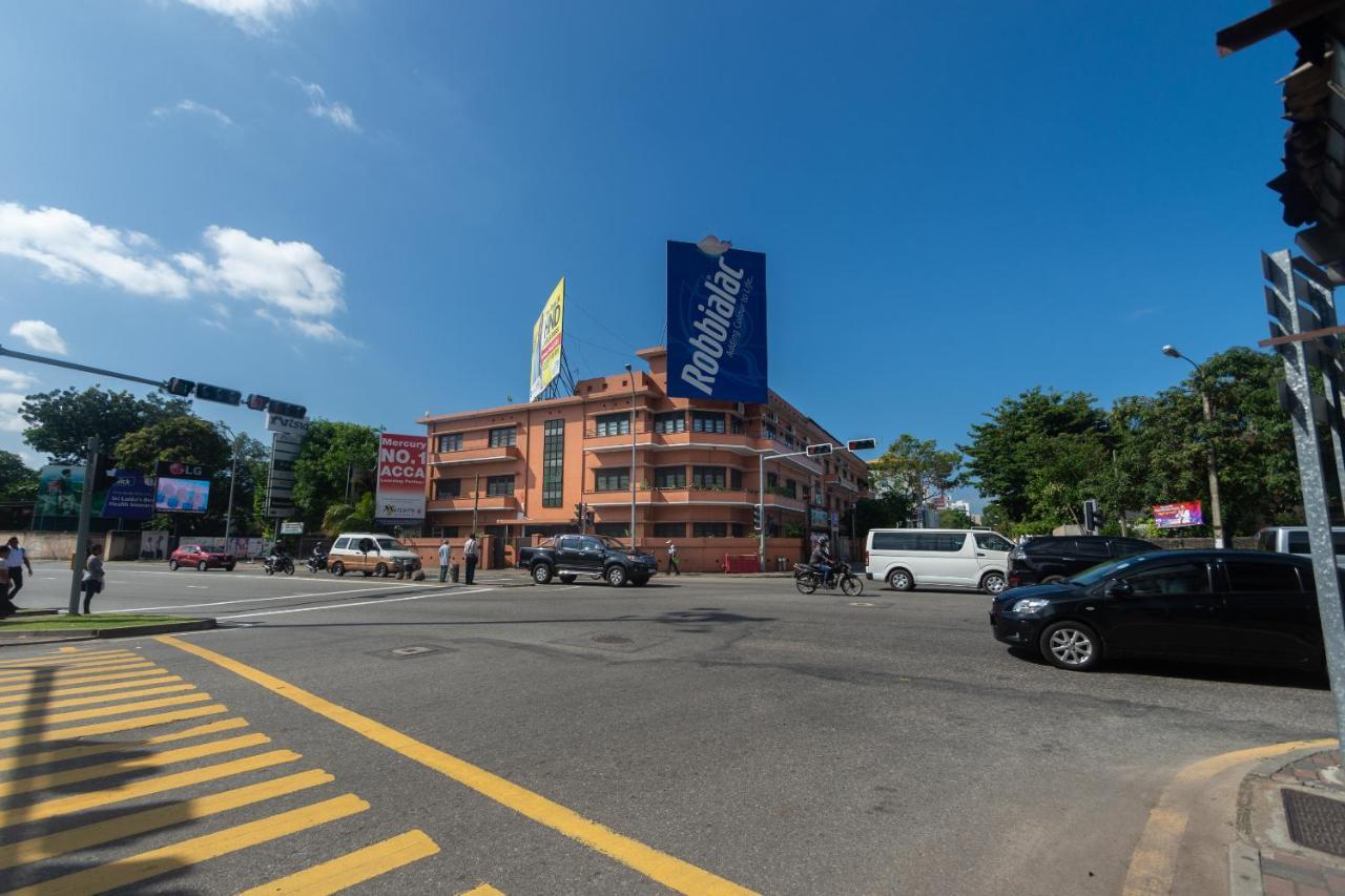 My Story Hostel Коломбо Екстер'єр фото