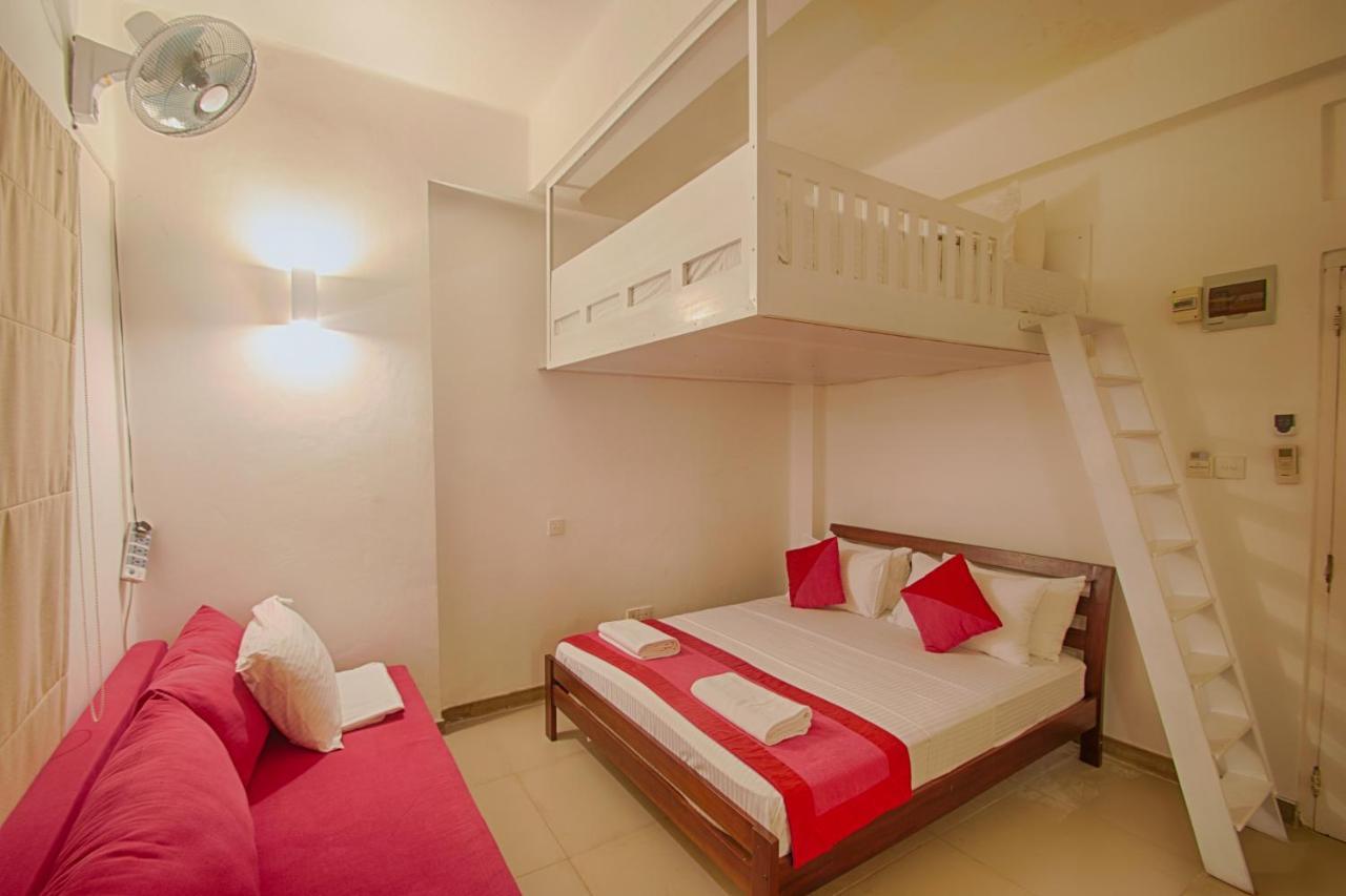 My Story Hostel Коломбо Екстер'єр фото